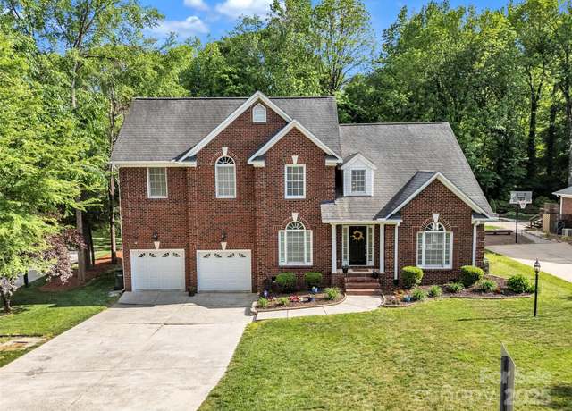Property at 5775 Monticello Dr NW, Concord, NC 28027, 4 beds, 3 baths