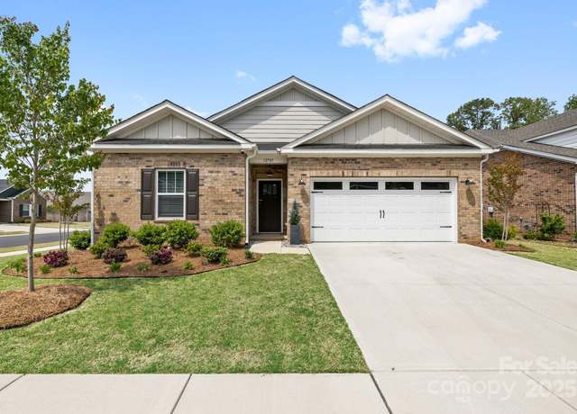 Property at 12705 Twilight Dr, Mint Hill, NC 28227, 3 beds, 2.5 baths