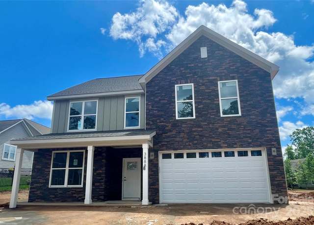 Property at 3888 12th St NE, Hickory, NC 28601, 4 beds, 3 baths