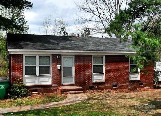 Property at 730 Dewolfe St, Charlotte, NC 28208, 3 beds, 1 bath