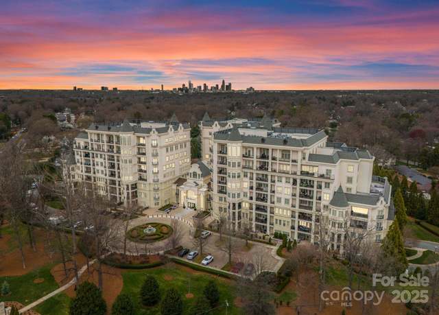 Property at 2823 Providence Rd #156, Charlotte, NC 28211, 3 beds, 3.5 baths