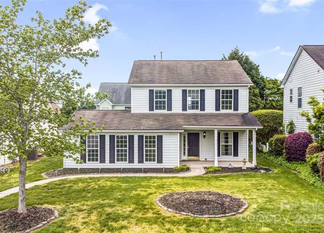 Property at 6728 Mimosa St, Indian Trail, NC 28079, 3 beds, 2.5 baths