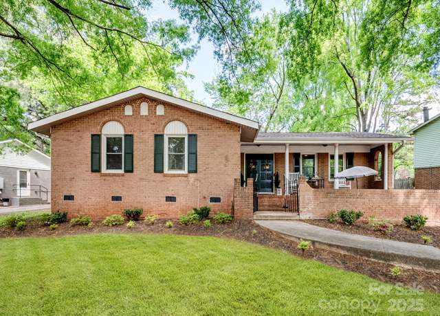 Property at 500 Colony Acres Dr, Charlotte, NC 28217, 3 beds, 2 baths