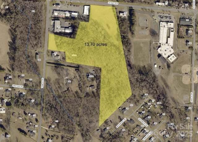 Property at 305 A 3rd St SW, Hildebran, NC 28637