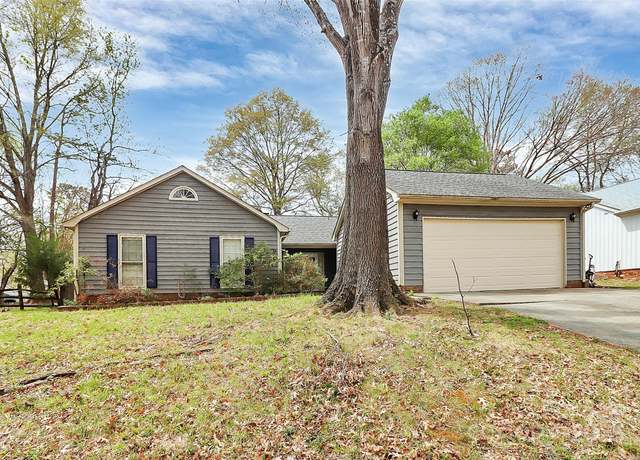 Property at 7201 Walterboro Rd, Charlotte, NC 28227, 3 beds, 2 baths