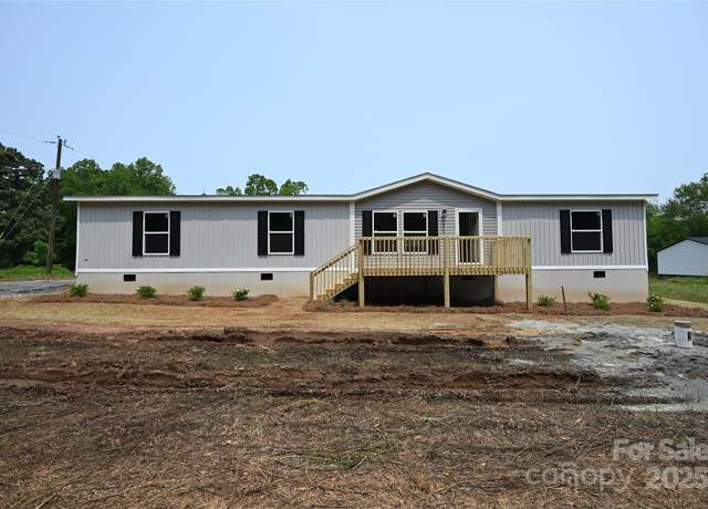 Property at 1213 Renno Rd, Clinton, SC 29235, 4 beds, 2 baths