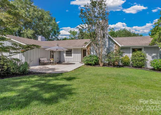 Property at 5 Fairway Dr, Arden, NC 28704, 3 beds, 2 baths