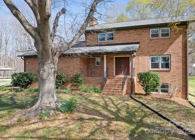 Property at 1235 Wilma Sigmon Rd, Lincolnton, NC 28092, 4 beds, 3 baths