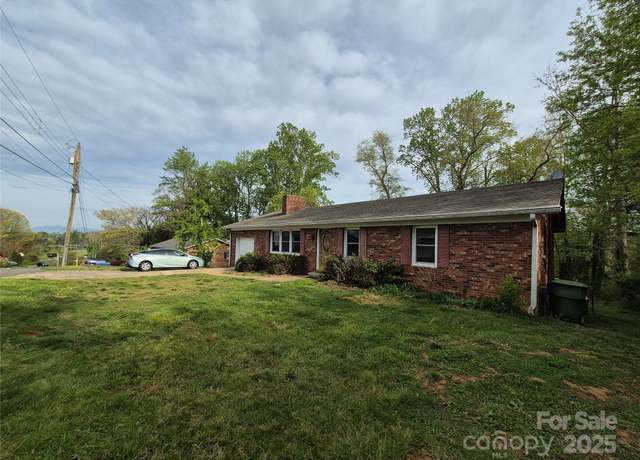 Property at 64 Round Top Rd, Asheville, NC 28803, 4 beds, 2 baths