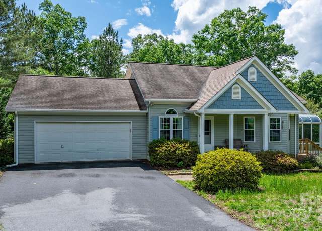 Property at 109 Gatwick Ct, Statesville, NC 28677, 3 beds, 2 baths