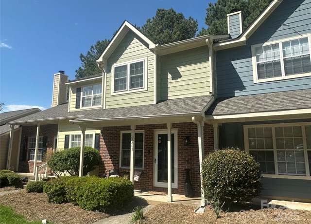 Property at 9305 Four Mile Creek Rd, Charlotte, NC 28277, 2 beds, 2.5 baths