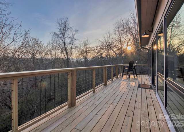 Property at 32 Sams Rd, Marshall, NC 28753, 2 beds, 1 bath