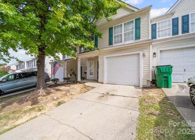 Property at 5334 Esther Ln, Charlotte, NC 28214, 3 beds, 2.5 baths