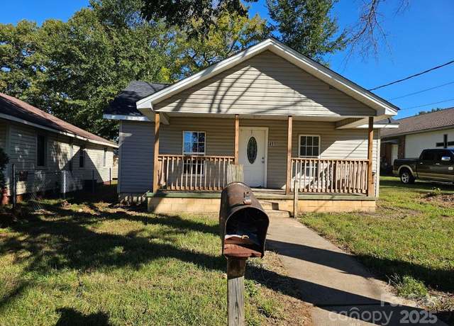 Property at 411 Weathers St, Shelby, NC 28150, 3 beds, 1 bath