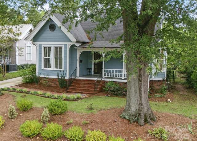 Property at 308 W Monroe St, Salisbury, NC 28144, 2 beds, 2.5 baths