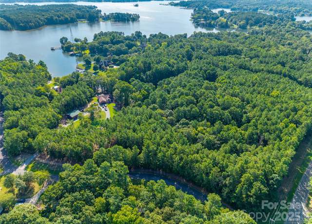 Property at 2031 Tiger Paw Ln, York, SC 29745