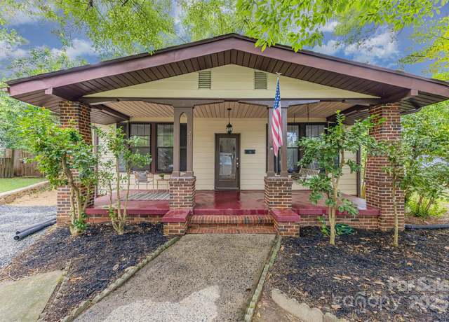 Property at 211 W 6th Ave, Gastonia, NC 28052, 3 beds, 2 baths