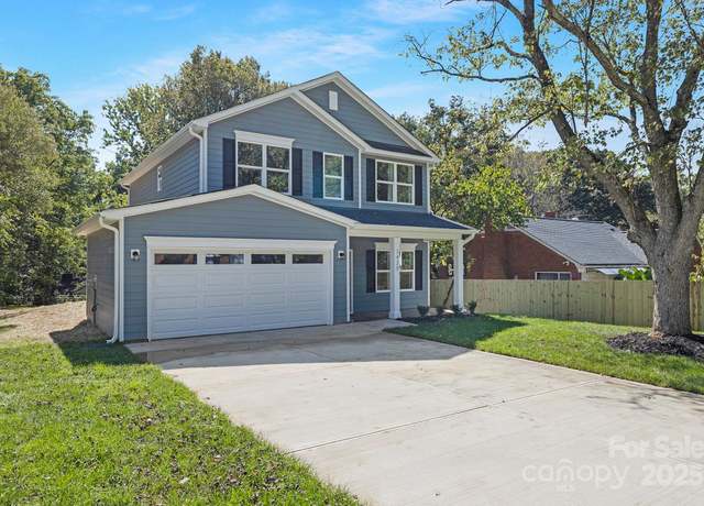Property at 8465 Old Plank Rd, Charlotte, NC 28216, 4 beds, 2.5 baths
