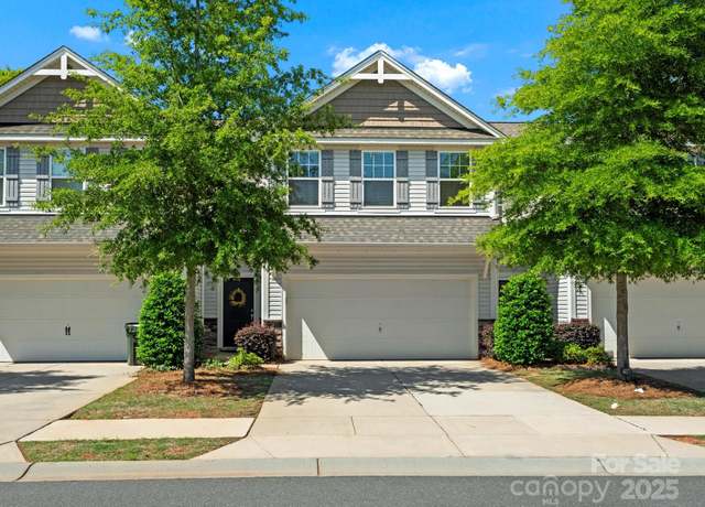 Property at 415 Tayberry Ln, Fort Mill, SC 29715, 3 beds, 2.5 baths