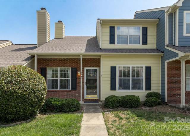 Property at 9006 Four Mile Creek Rd, Charlotte, NC 28277, 3 beds, 2 baths