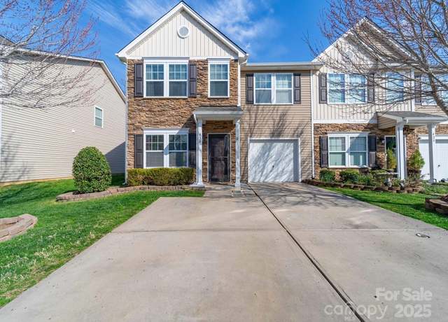 Property at 430 Battery Cir, Clover, SC 29710, 3 beds, 2.5 baths