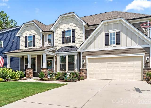 Property at 360 Reedy River Ln, Clover, SC 29710, 5 beds, 3.5 baths