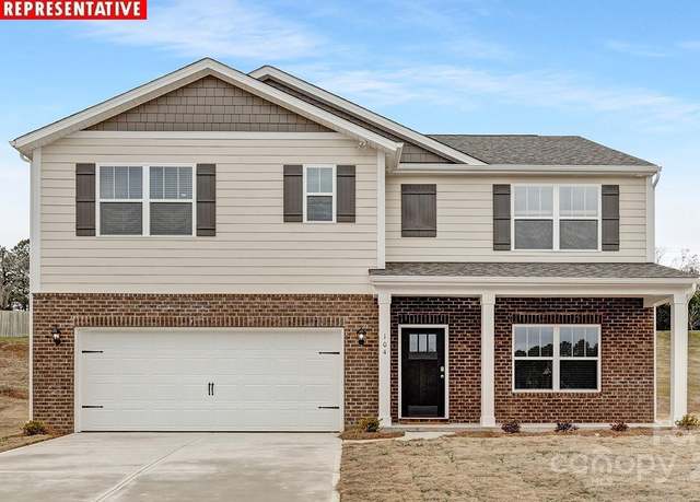 Property at 11234 Cardinal Creek Ave, Charlotte, NC 28215, 5 beds, 3 baths