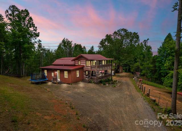 Property at 450 Fred Anderson Dr, Hot Springs, NC 28743, 3 beds, 2.5 baths