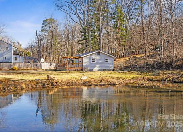 Property at 16 Rosscraggon Dr, Asheville, NC 28803, 3 beds, 1 bath
