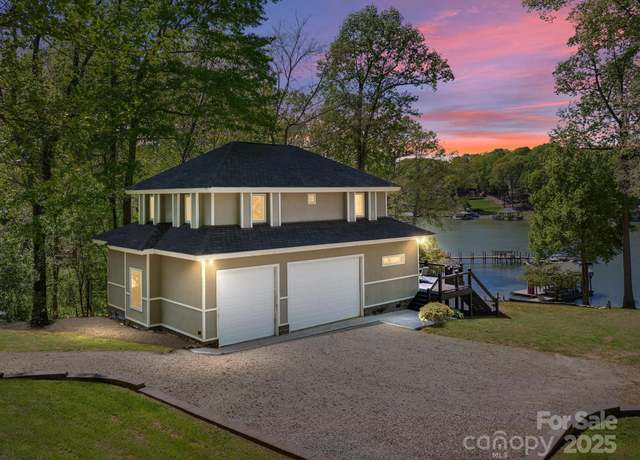 Property at 1395 Roundstone Rd, Sherrills Ford, NC 28673, 2 beds, 2 baths