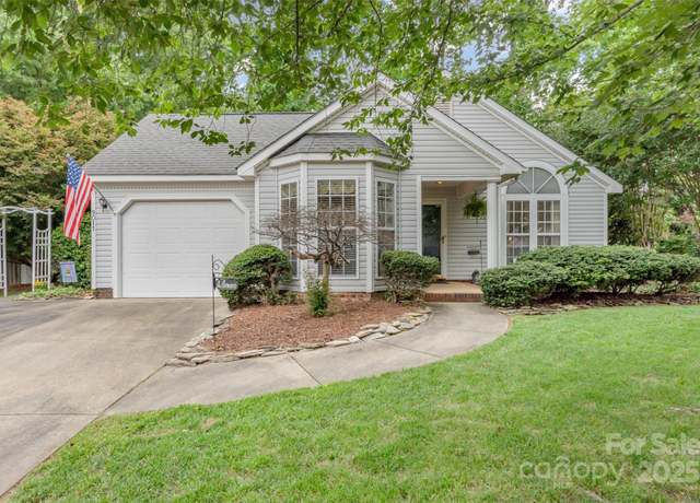 Property at 9011 Brad Ct, Matthews, NC 28104, 3 beds, 2 baths