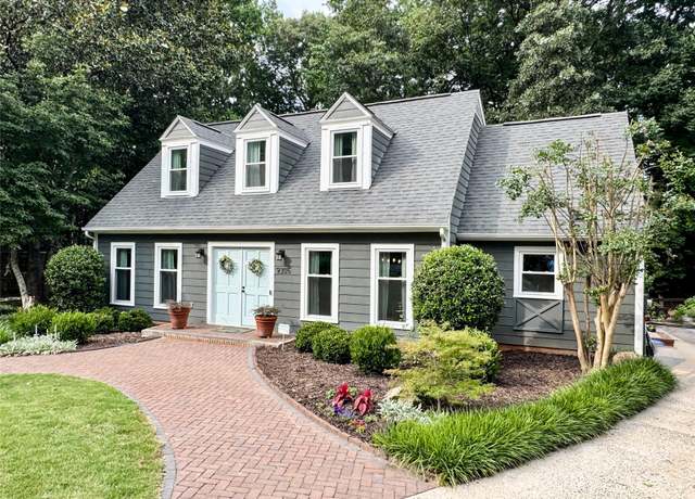 Property at 9305 Harps Mill Ct, Charlotte, NC 28270, 4 beds, 2 baths