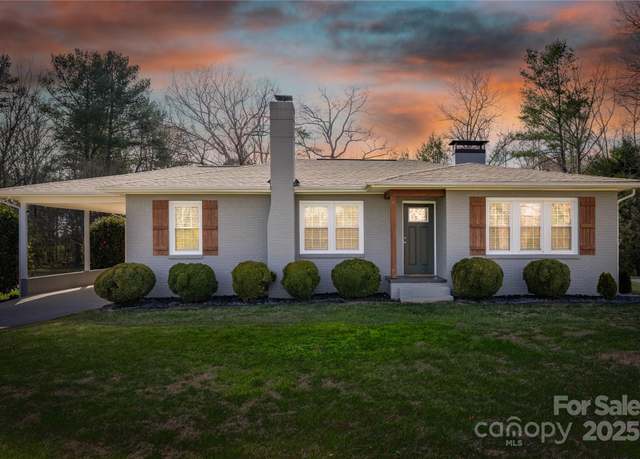 Property at 3131 Jones Wade Rd, Hudson, NC 28638, 3 beds, 2 baths