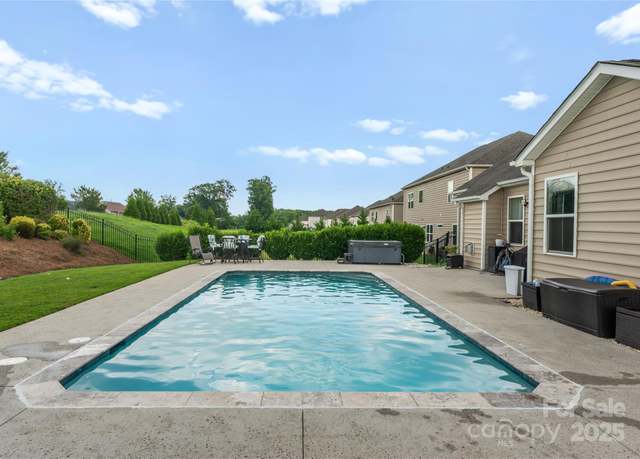 Property at 163 Sassafras Rd, Mooresville, NC 28115, 4 beds, 3 baths