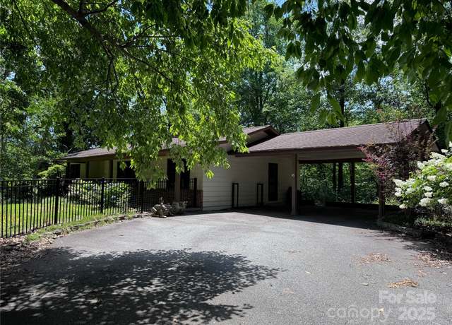 Property at 45 Dogwood Dr, Tryon, NC 28782, 3 beds, 3 baths