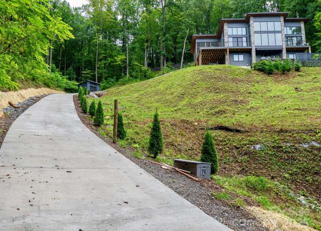 Property at 75 Ladyslipper Ln, Waynesville, NC 28786, 3 beds, 3.5 baths