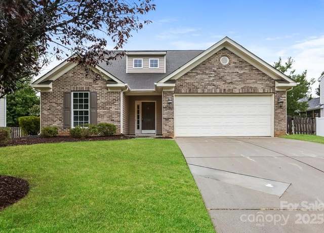 Property at 128 Edgington St, Mooresville, NC 28115, 4 beds, 3 baths