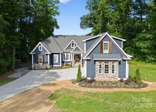 Property at 434 Breezewood Dr, Belmont, NC 28012, 4 beds, 4.5 baths