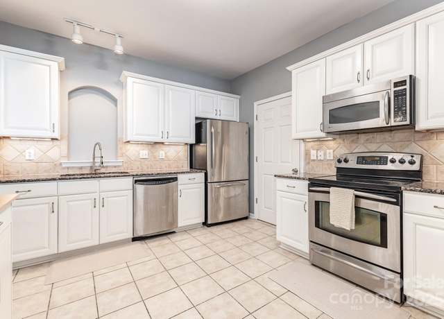 Property at 14857 Santa Lucia Dr, Charlotte, NC 28277, 3 beds, 2 baths