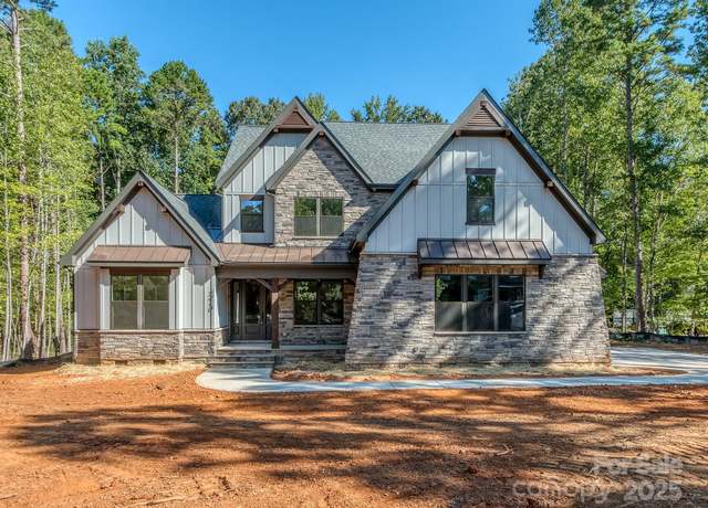 Property at 2410 Cherrywood Ln, Matthews, NC 28104, 4 beds, 4.5 baths
