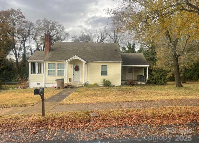 Property at 605 E Graham St, Shelby, NC 28150, 3 beds, 1 bath