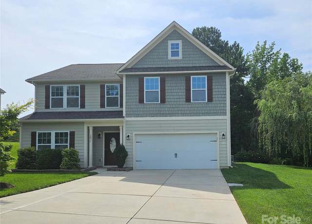 Property at 1071 Bassett Way, Fort Mill, SC 29707, 3 beds, 2.5 baths