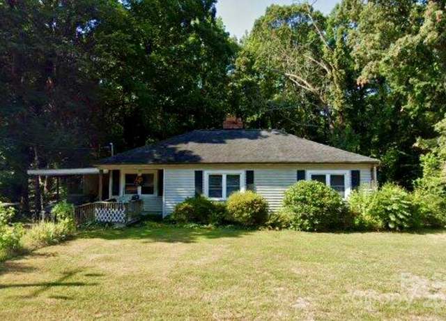 Property at 500 E Kivett St, Asheboro, NC 27203, 2 beds, 1 bath