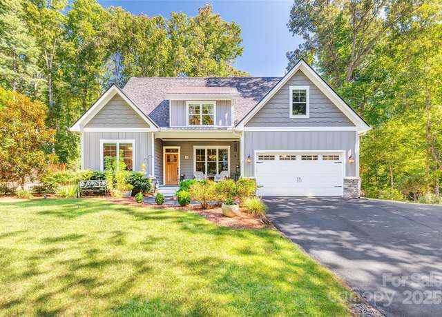Property at 21 Ducketts Grove Rd, Fletcher, NC 28732, 4 beds, 3 baths