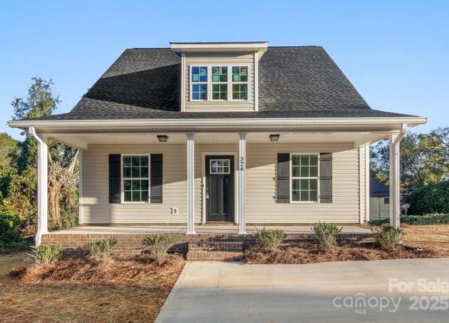 Property at 328 Allen St, Rock Hill, SC 29730, 4 beds, 2.5 baths