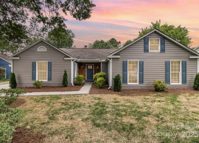 Property at 5234 Bellflower Ln, Charlotte, NC 28227, 3 beds, 2 baths