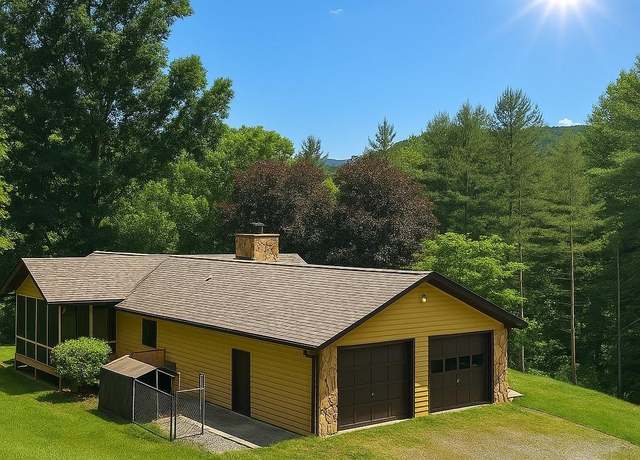 Property at 9675 Montford Cove Rd, Marion, NC 28752, 3 beds, 2 baths