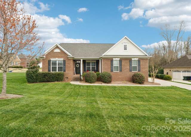 Property at 205 Cowboys Cir, Rock Hill, SC 29732, 4 beds, 3 baths