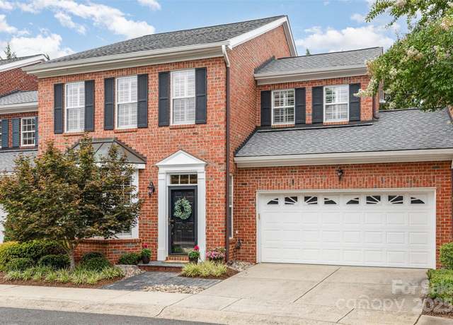 Property at 9061 Bonnie Briar Cir, Charlotte, NC 28277, 3 beds, 2.5 baths