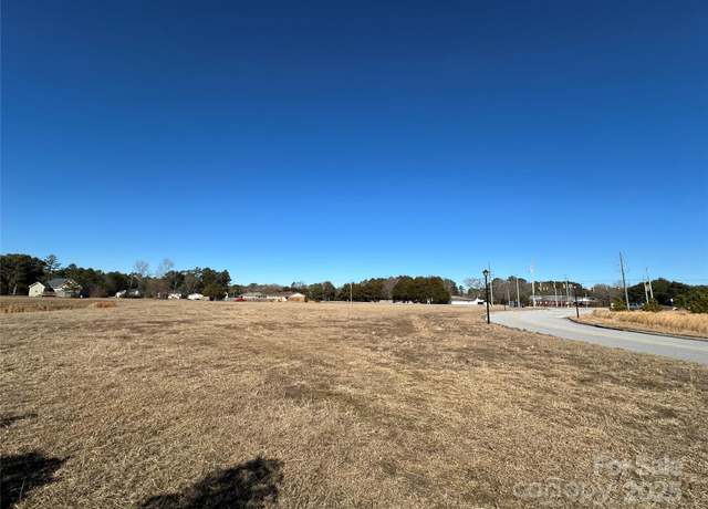 Property at 0 W Bobo Newsome Hwy, Hartsville, SC 29550